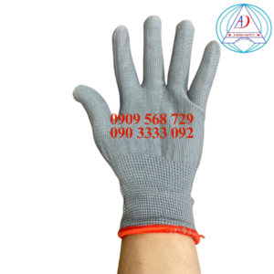 gang-tay-len-khong-phu-mau-xam-ghi