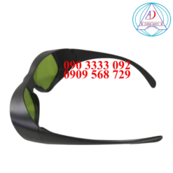 kinh-chong-tia-laser-pair-ady